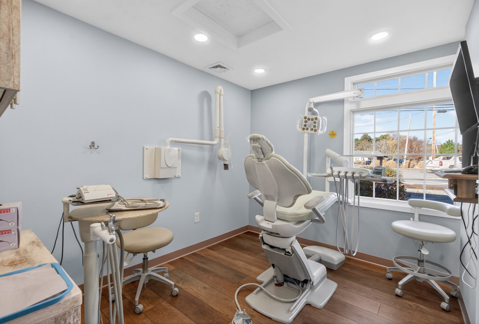 dental office near me in marion